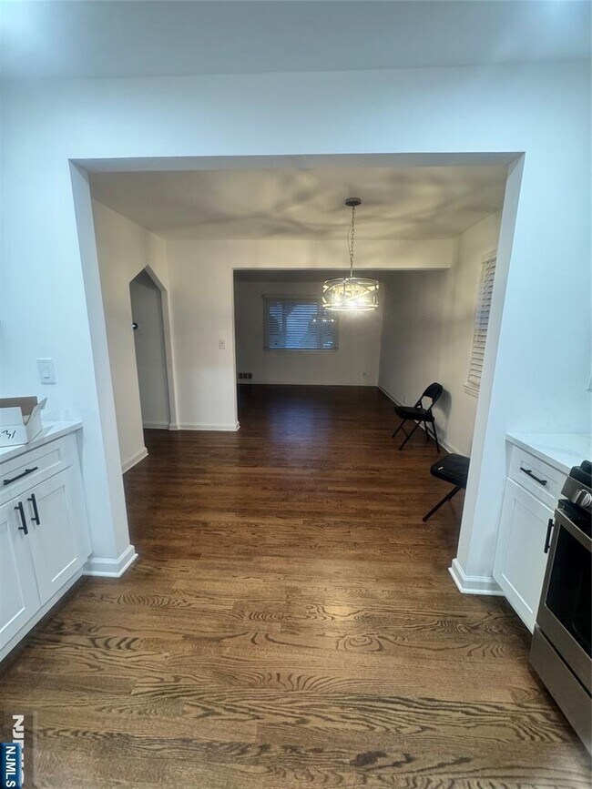 Building Photo - 631 Grant