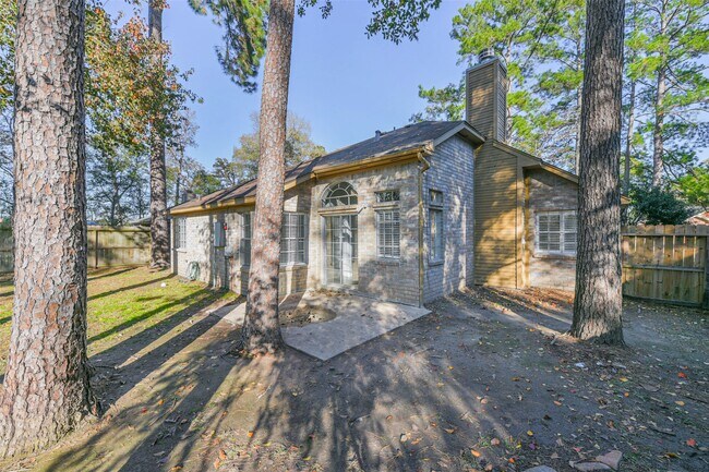 Building Photo - 5507 Village Springs Dr