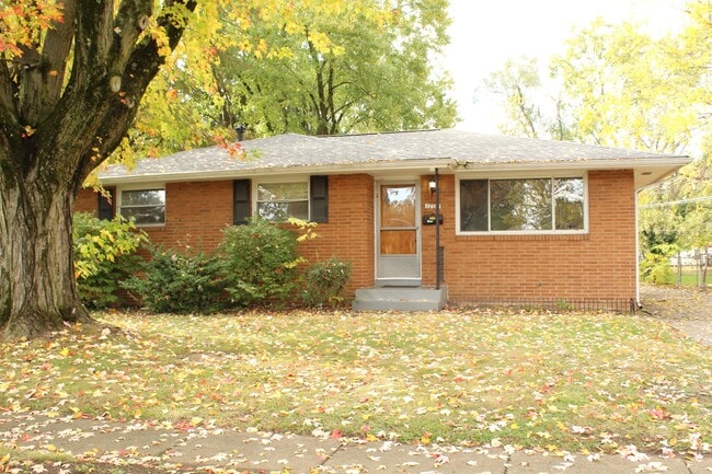 Primary Photo - 1703 Shady Lane Rd