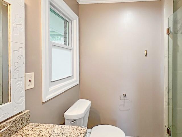 Building Photo - 2711 Fairlane Dr