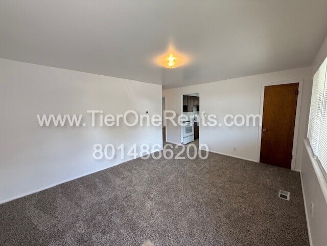 Building Photo - NO DEPOSIT option available for qualified renters