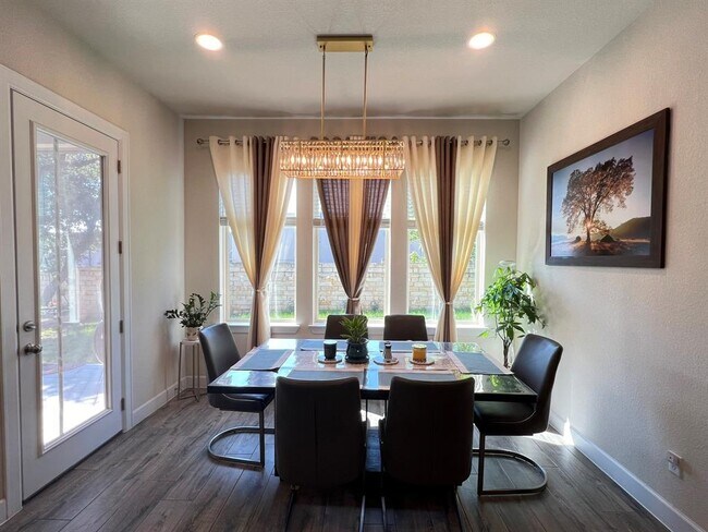 Building Photo - 153 Bright Vly Wy