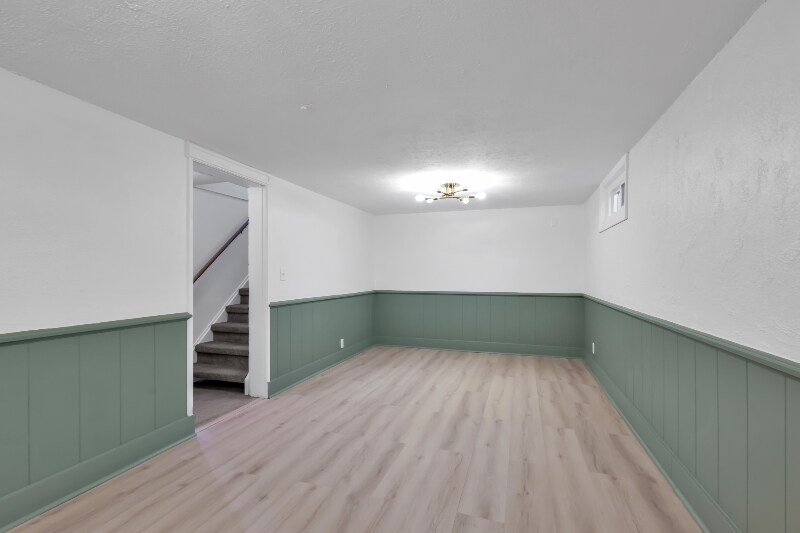 Building Photo - 1927 S 61st St