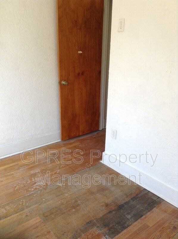 Building Photo - 1316 Wightman St