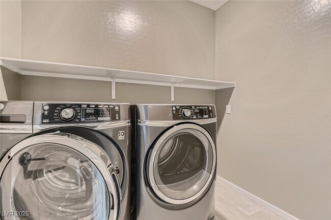 Building Photo - 12397 Harbor Isle Ave