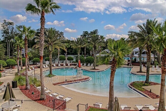 Building Photo - 4220 Plantation Oaks Blvd