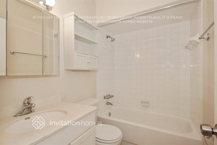 Building Photo - 11100 NW 27th St