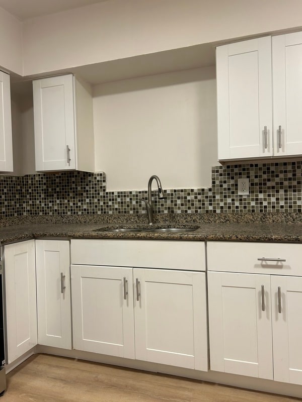 Building Photo - 485 NW 25th Ct