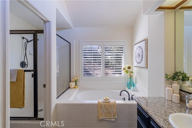 Building Photo - 1430 Tanglewood Dr
