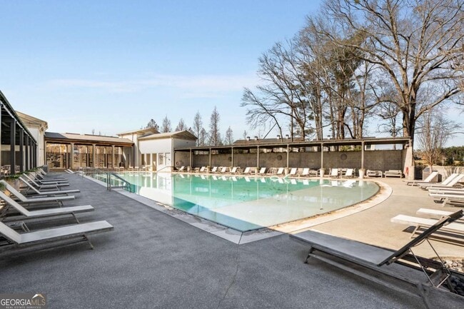 Building Photo - 160 4th St