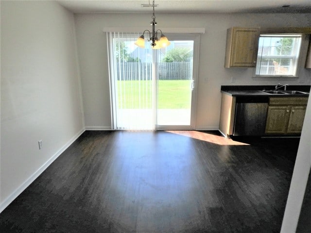 Building Photo - 7236 Walking Horse Ct