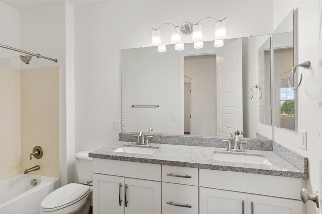 Building Photo - 4713 S Aileron Ln