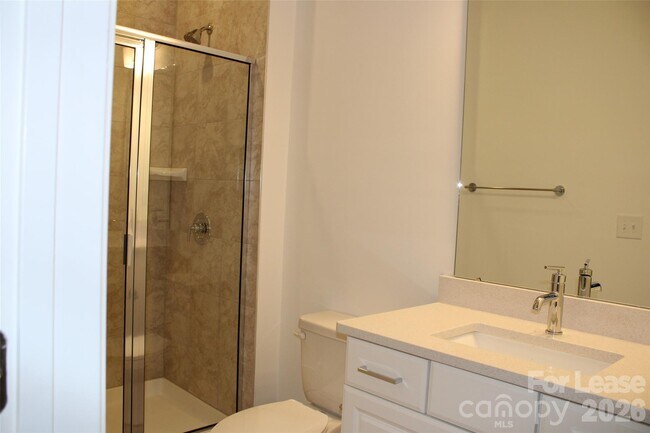 Building Photo - 743 Hoke Ln