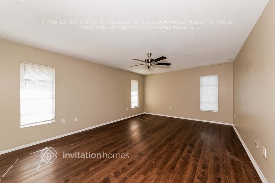 Building Photo - 8900 Phyliss Ave