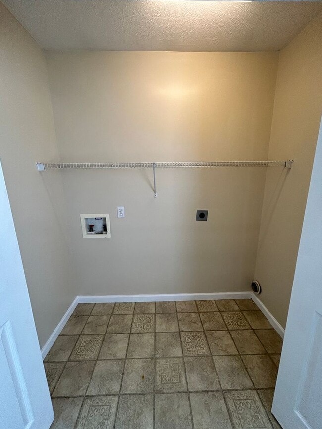 Building Photo - 940 Water St