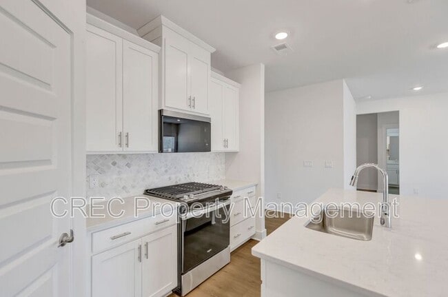 Building Photo - 101 Indigo Cvs Blvd