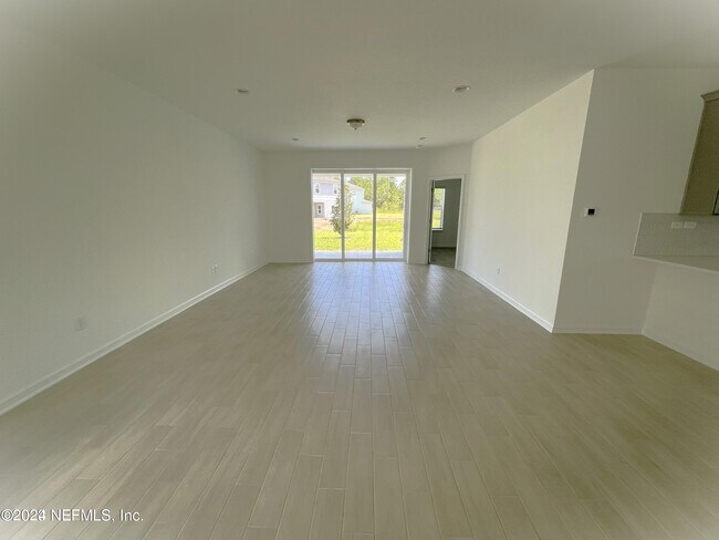 Building Photo - 139 Torres Trce
