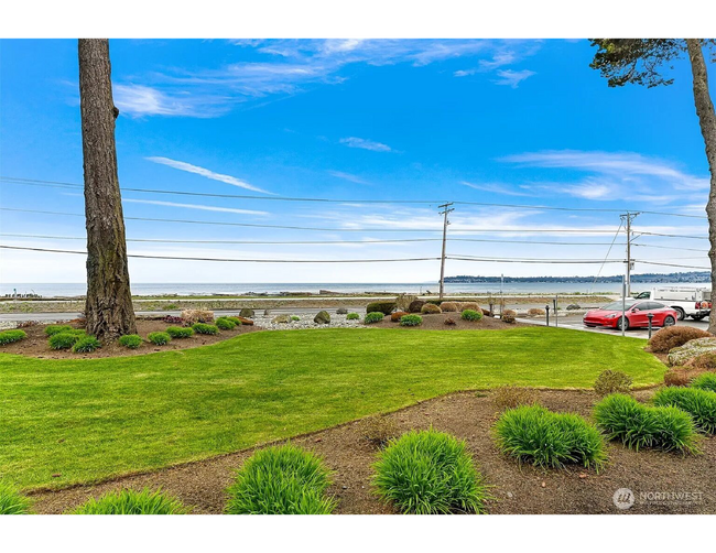 Building Photo - Beach Condo In Birch Bay - 2 Bed/2 Bath - ...