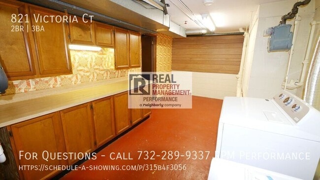 Building Photo - 821 Victoria Ct