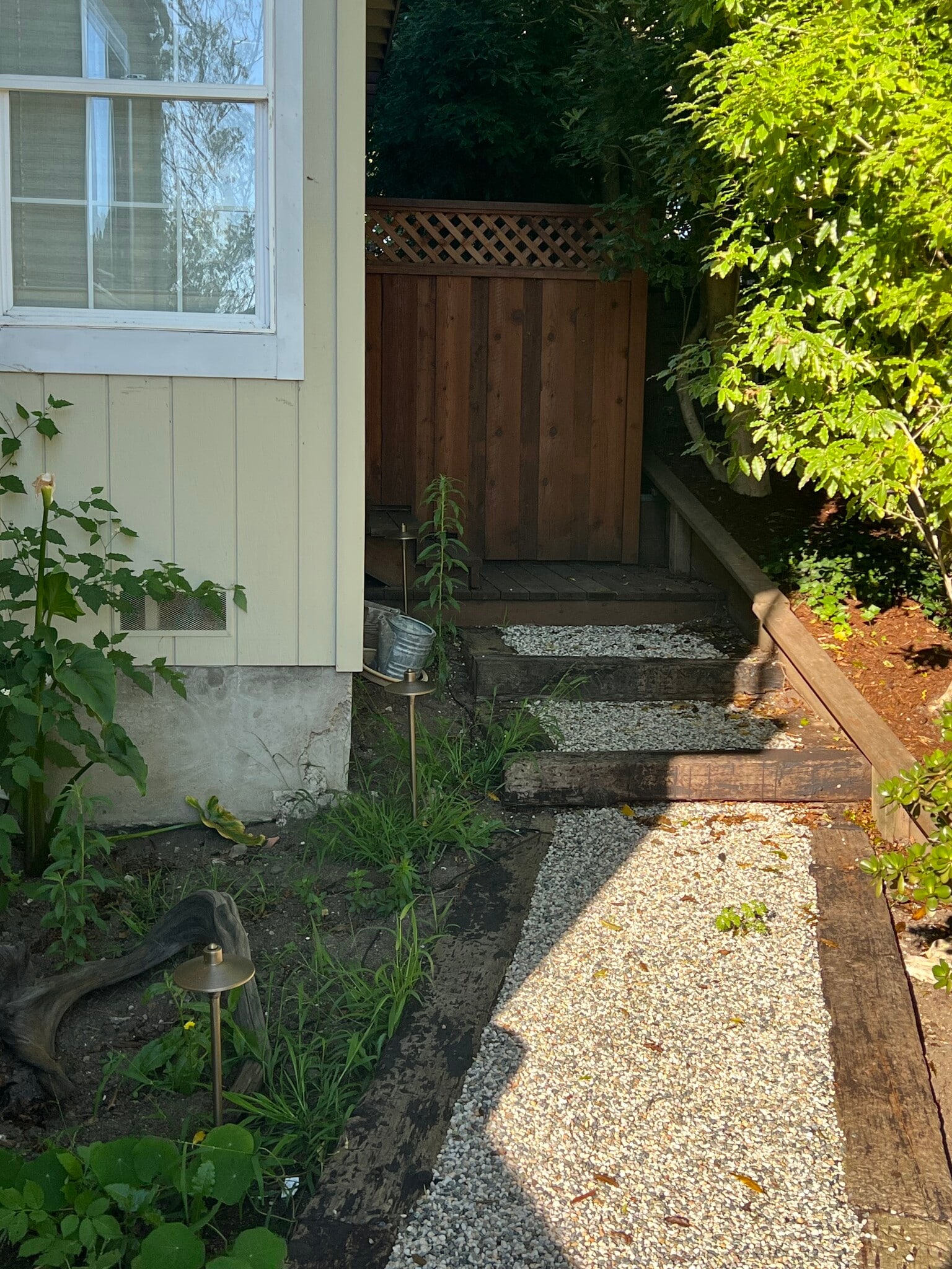 Private entrance with lighting - 490 El Granada Blvd