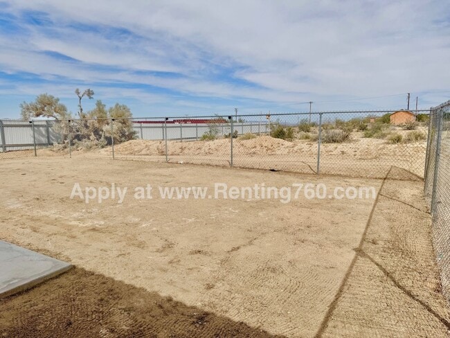 Building Photo - Rare and Spacious 4 Bedroom Indian Cove Home with Solar Panels!