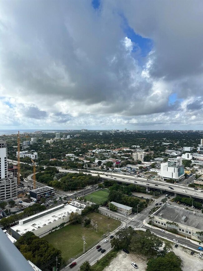 Building Photo - 185 SW 7th St