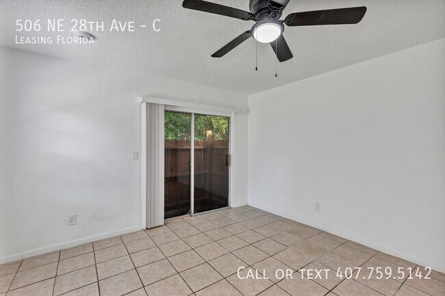 Building Photo - 506 NE 28th Ave