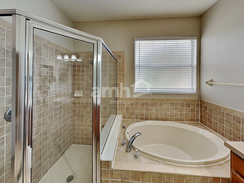 Building Photo - 5344 Clover Mist Dr