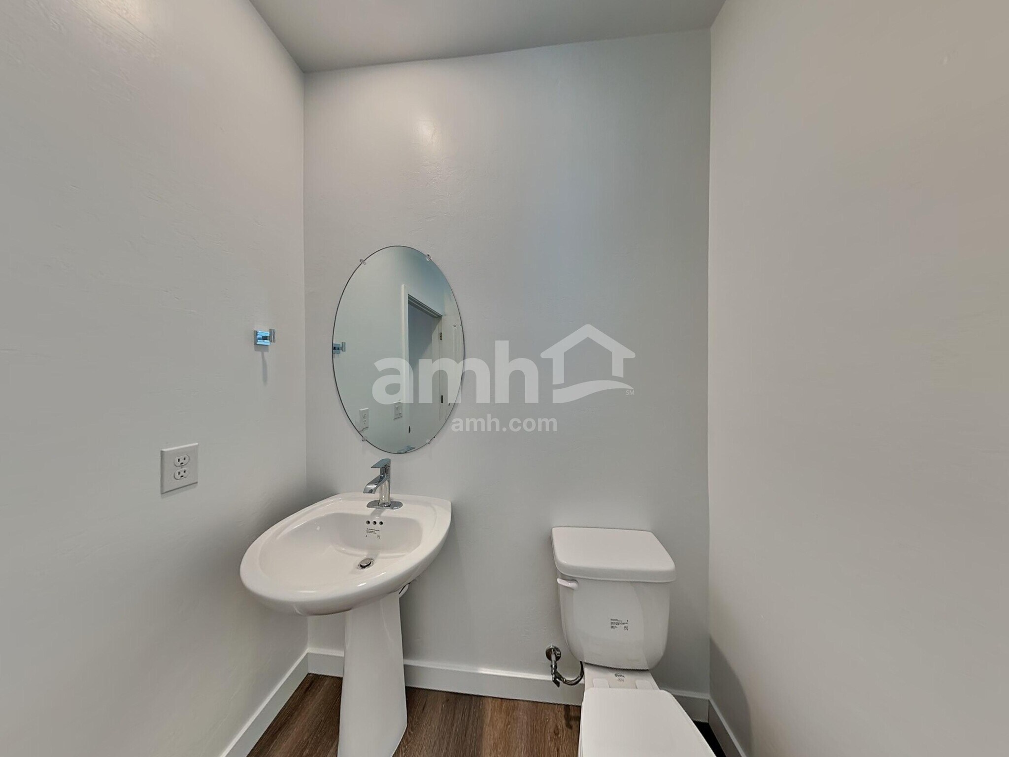 Building Photo - 6537 E Paseo Baranda