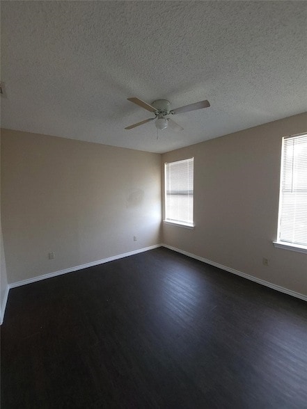 Building Photo - 8005 Rothington Rd