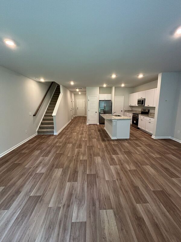 Building Photo - 8010 Triggerfish Wy