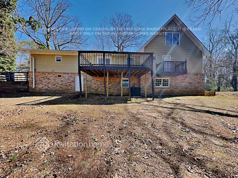 Building Photo - 6297 Queens Ct