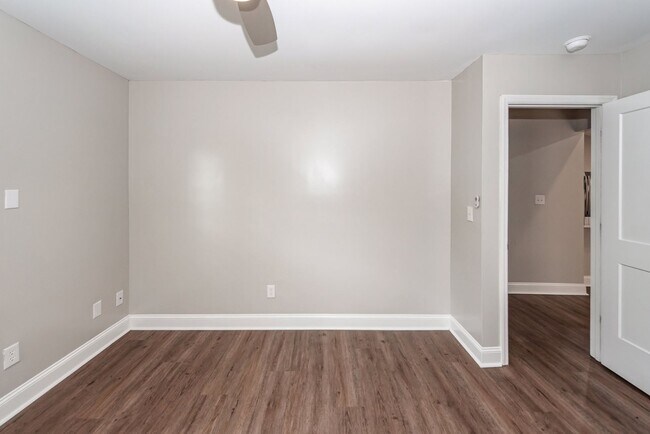 Building Photo - 3 Bedroom, 2 bathroom home in Moss Point - Ladson