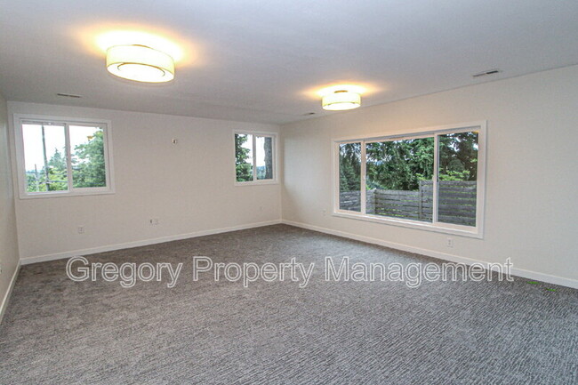 Building Photo - 19547 53rd Ave NE