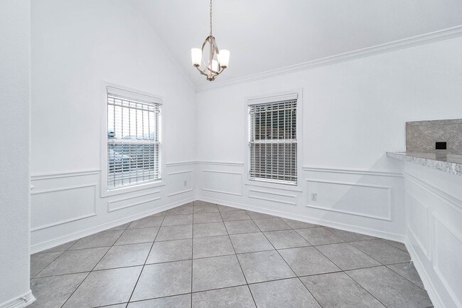 Building Photo - 3021 Sparrow St