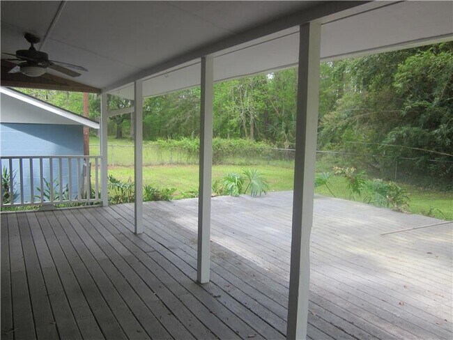 Building Photo - 1112 Dean Forest Rd