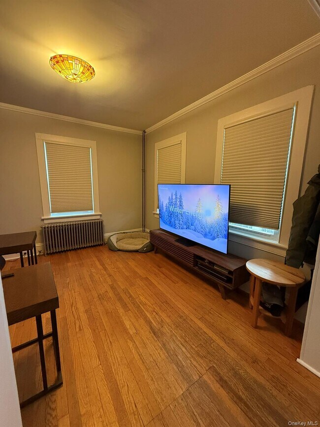 Building Photo - 22 W Church St