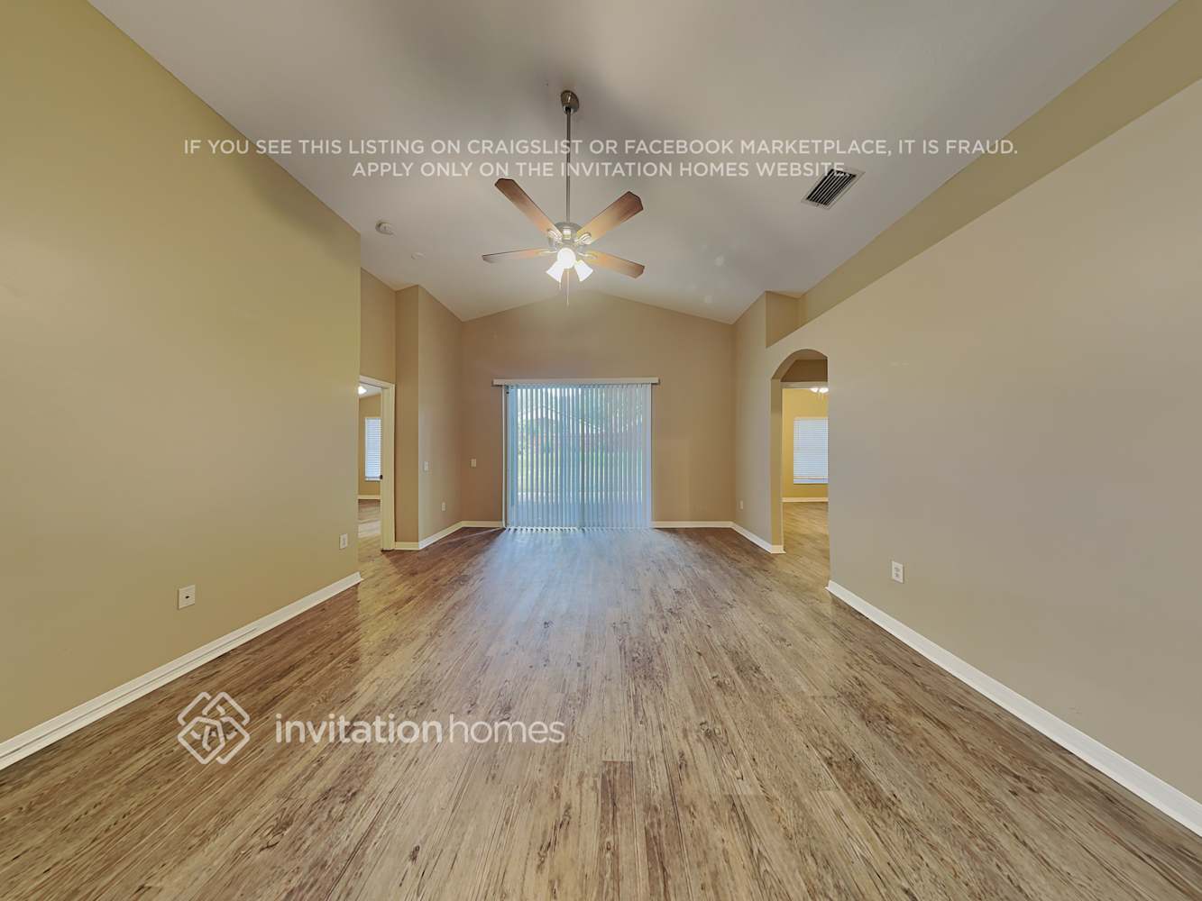 Building Photo - 724 Somerstone Dr