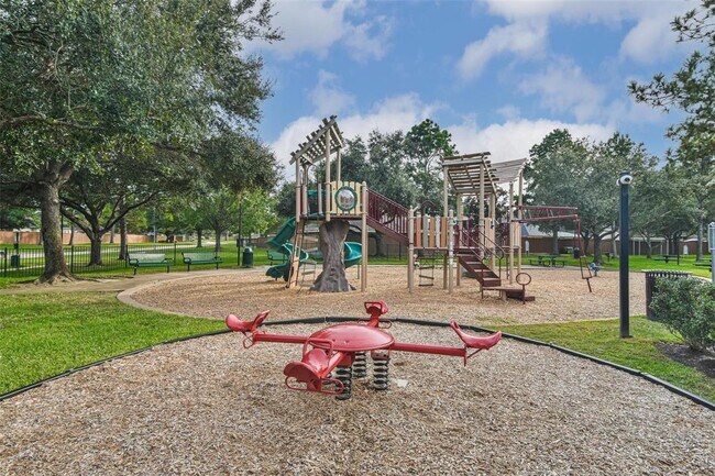 Building Photo - 7718 Shavano Ln