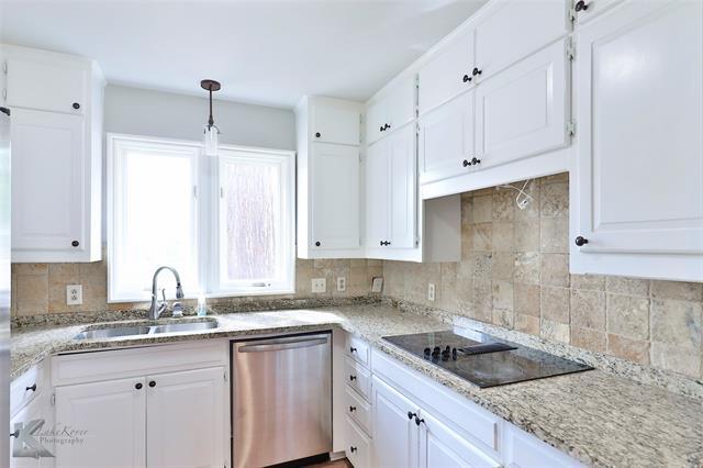 Building Photo - 55 Fairway Oaks Blvd