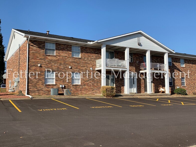 Building Photo - 5680 Kenwood Dr