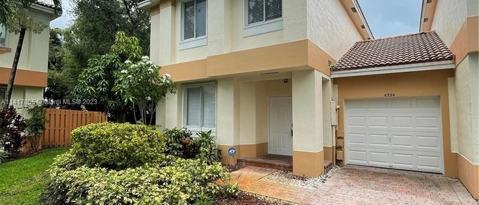 Building Photo - 6524 Hidden Cove Dr