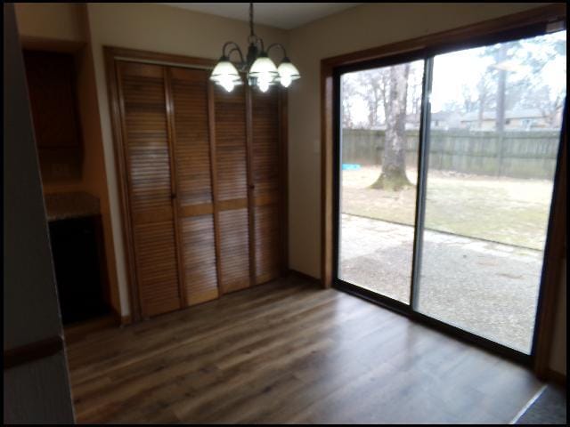 Building Photo - 39 Oak Forest Loop