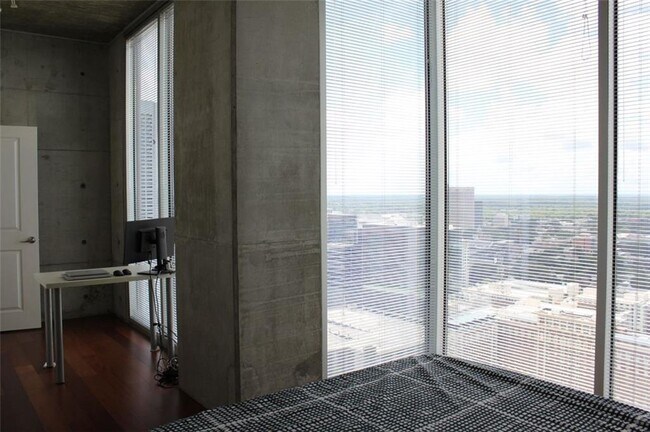 Building Photo - 855 Peachtree St NE
