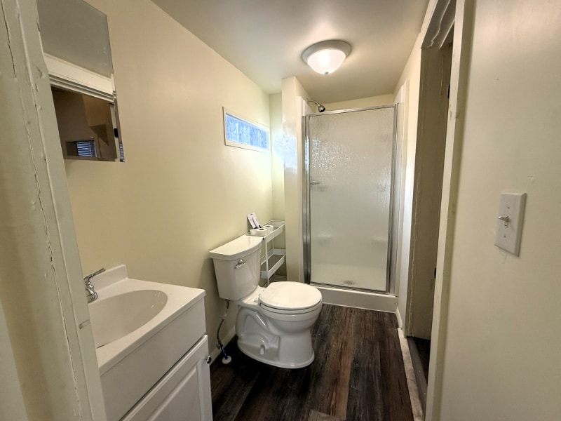 Building Photo - 1250 N Jefferson Ave