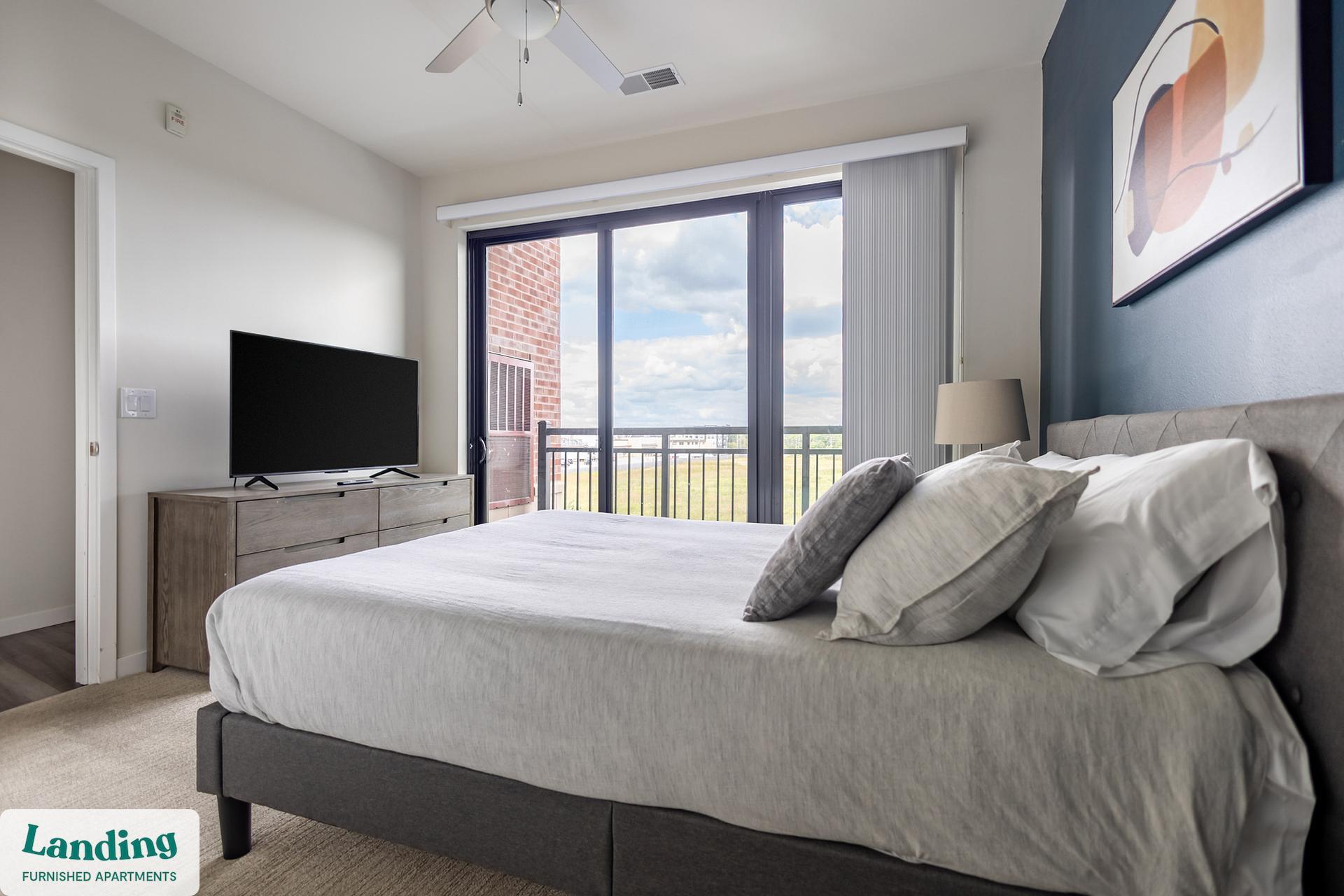 Building Photo - 11221 Synergy Dr