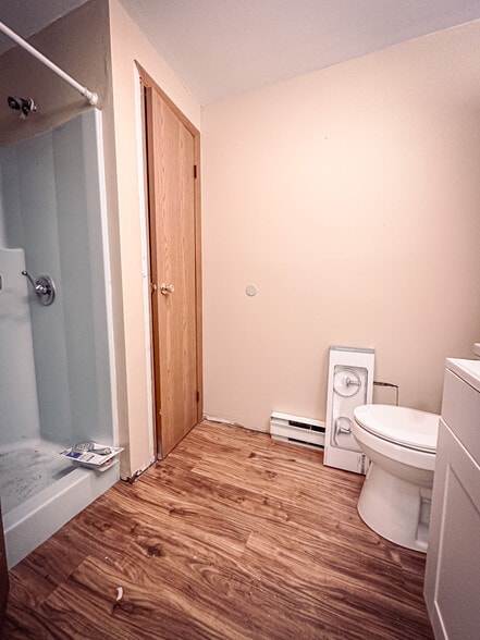 Master bath - 7133 Susquehanna Dr