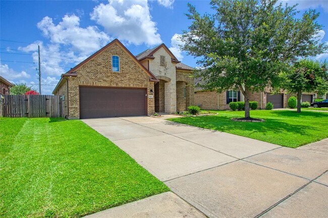 Building Photo - 9427 Harmony Lake Ln