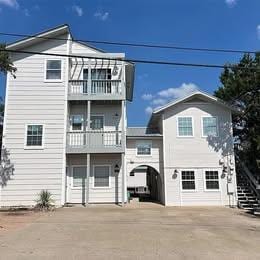 Building Photo - 7705 Debbie Dr