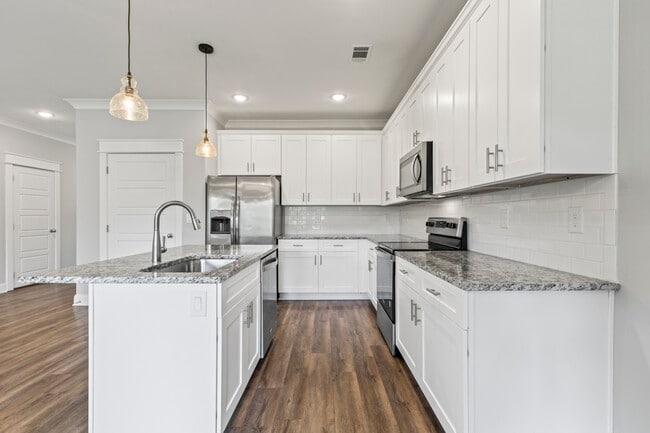 Building Photo - 1428 Gatewood Pl